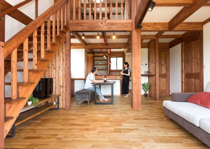 床で暮らしは変わる。原住建が無垢材にこだわるワケ 画像