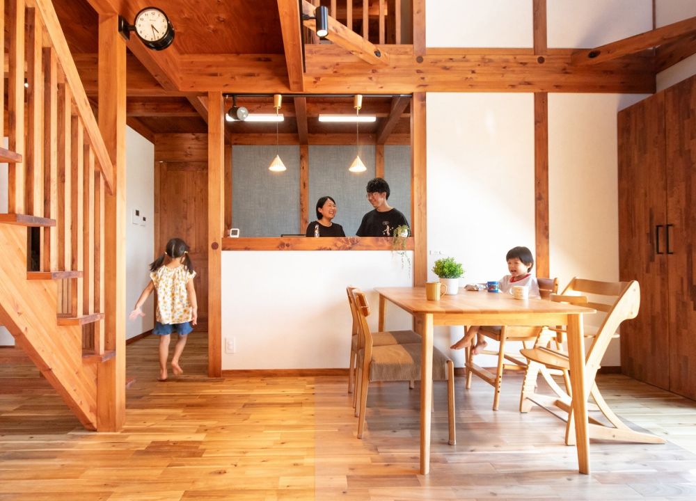 やさしい木×シャープなガルバで大満足のマイホームができました